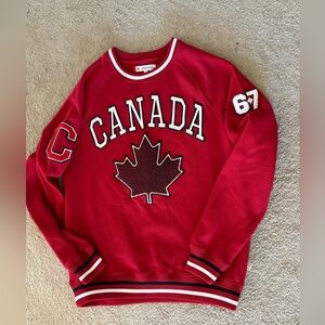 Hudson’s Bat La Baie D’Hudson Red Canada Sweatshirt size S/P New wo tags